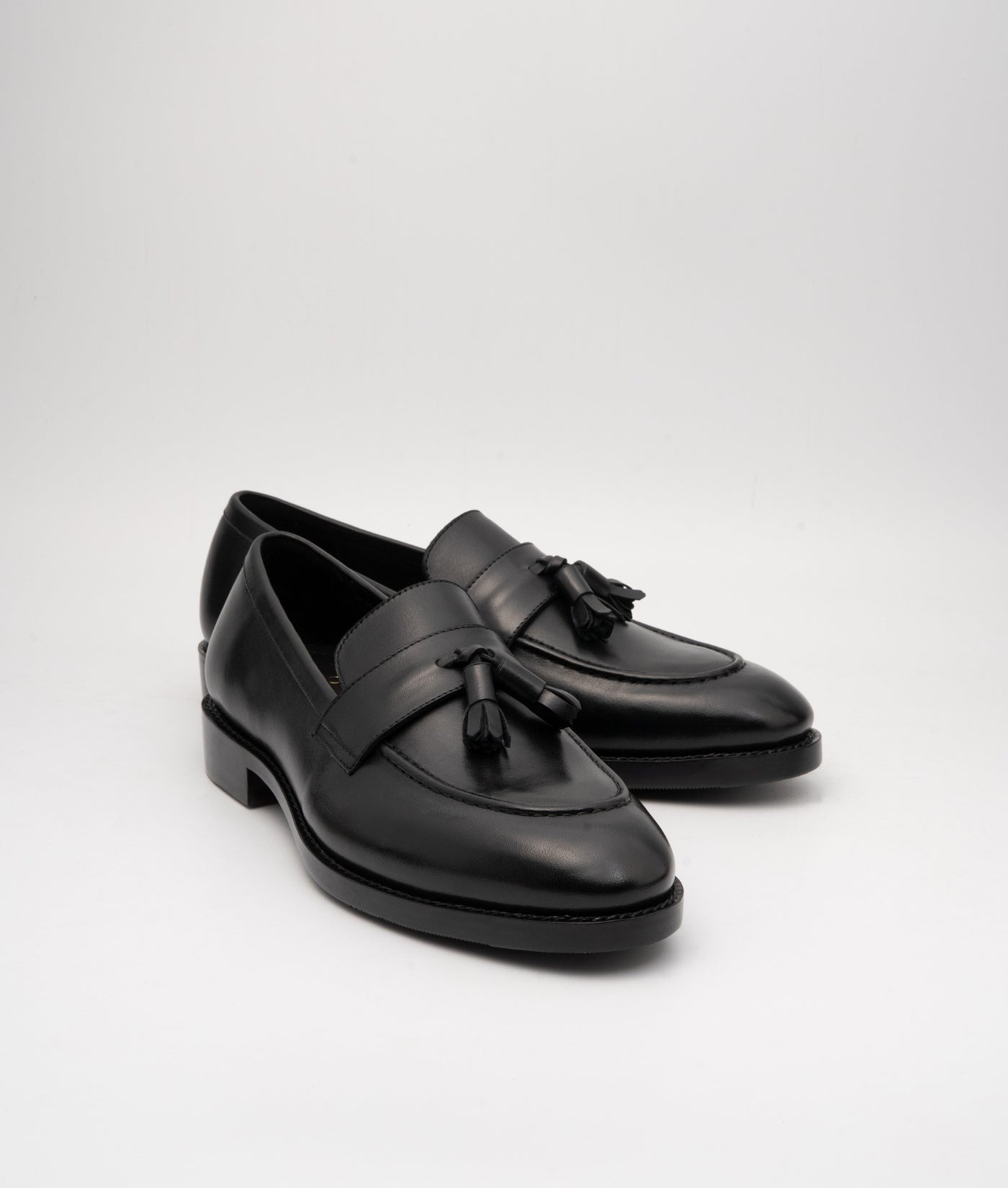 Hand-Welted Black Tassel Loafer
