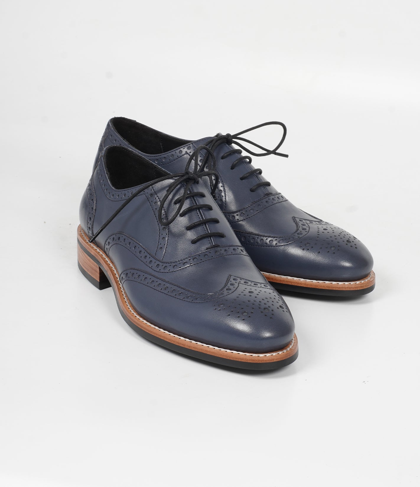 Hand Welted Navy Wingtip Oxfords