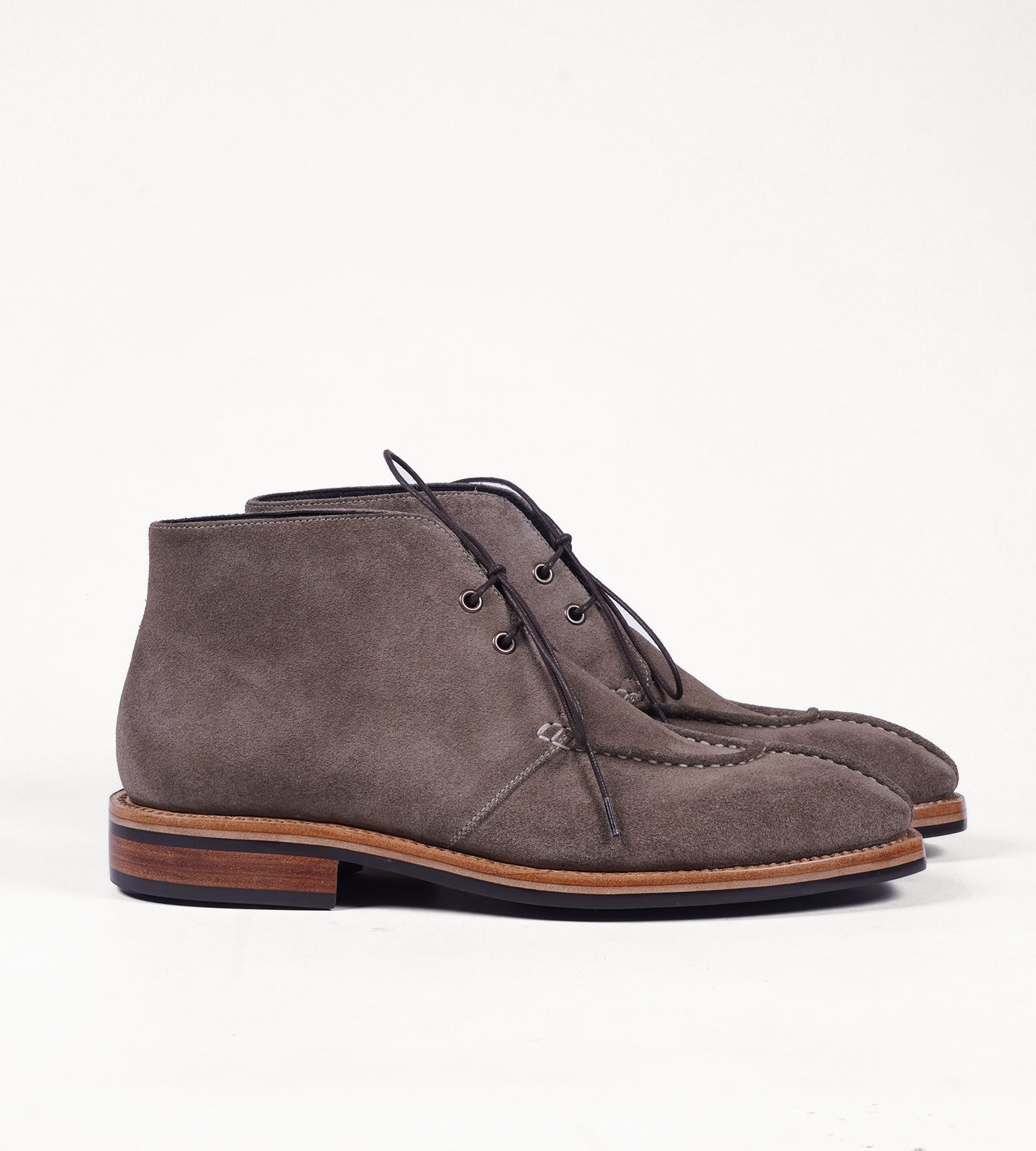 Limited Edition - Hand-Welted Suede Chukka Boot