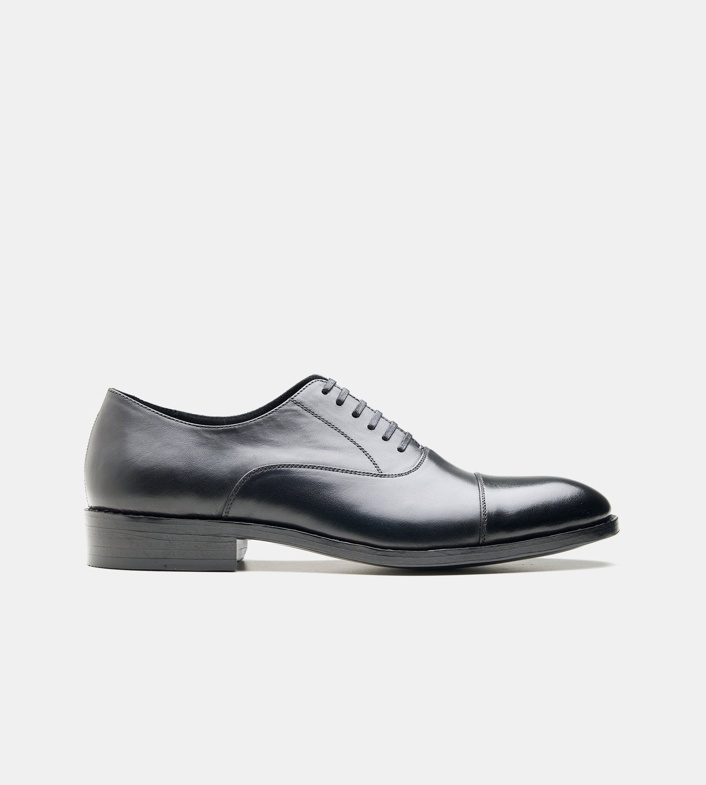 Classic Goodyear Welted Black Captoe Oxfords