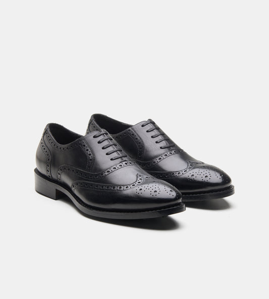 Black wingtip oxford shoes for men