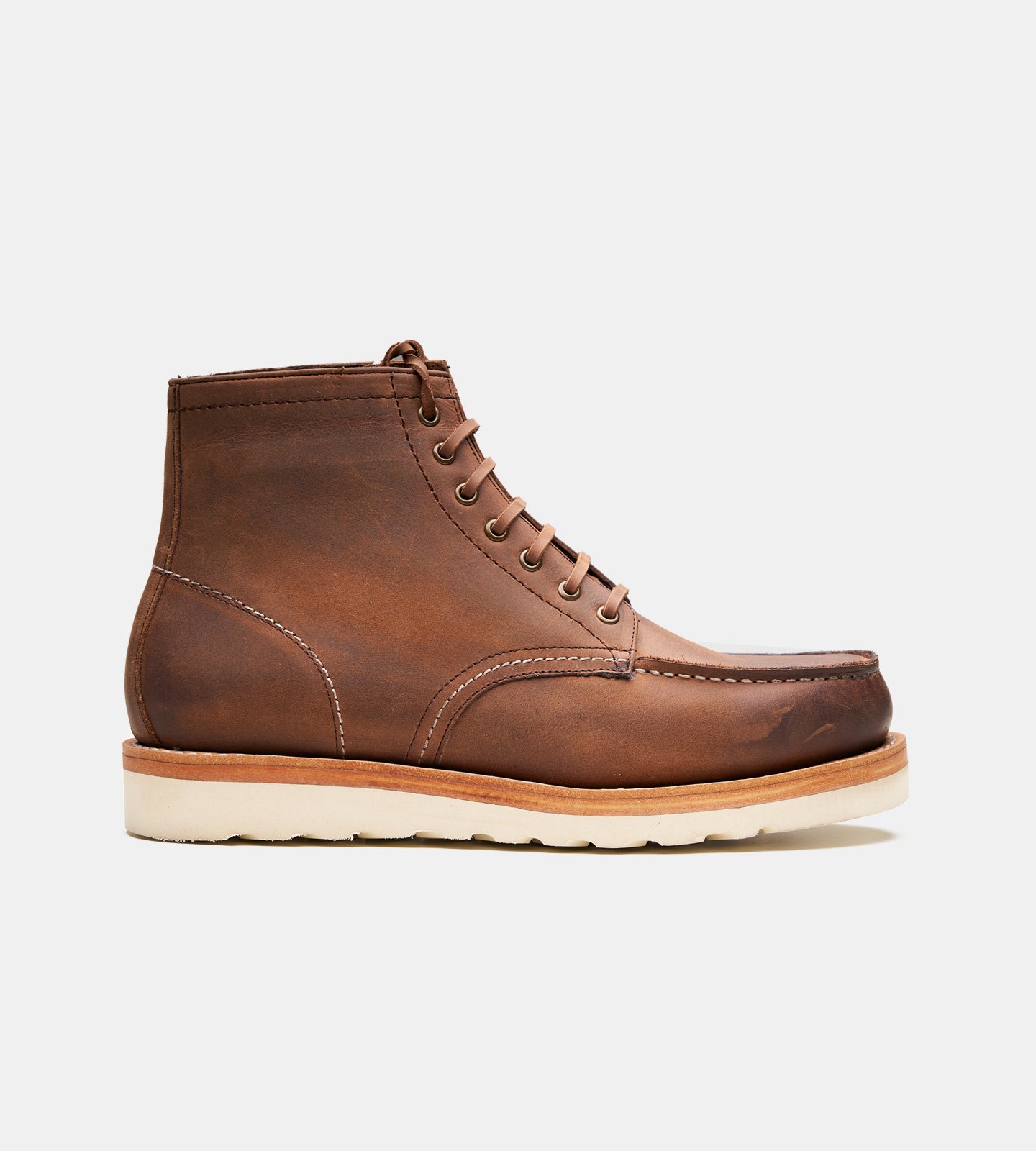 Handwelted Oil Pull-up Leather Moctoe Boot